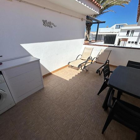 Lovely Newly Refurbished 1 Bedroom Flat Minutes From Sandy Beach,Private Terrace Caleta De Fuste Exterior foto